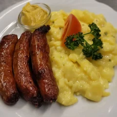bratwuerste-kartoffelsalat-bierhimmel